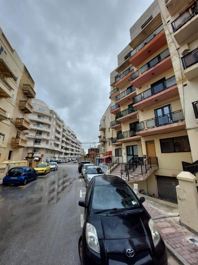 Sky 1 Apartament